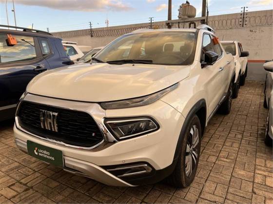 FIAT TORO 2.0 16V TURBO DIESEL VOLCANO 4WD AT9